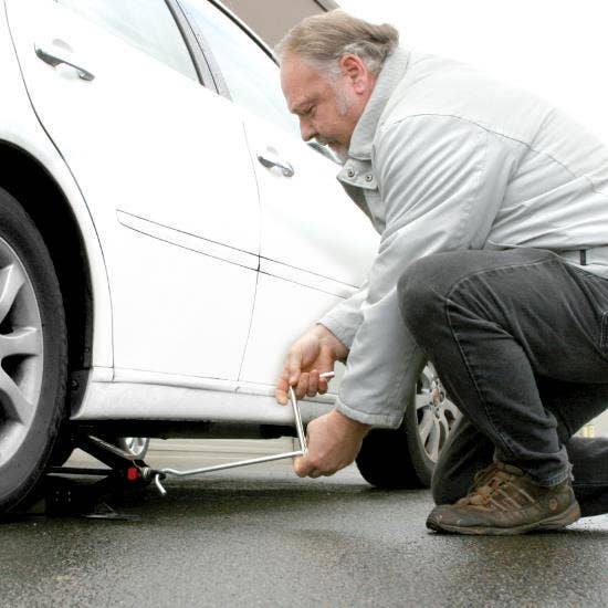 Performance Tool W1600 1-1/2 Ton (3,000Lb) Capacity Scissor Jack, 4" - 15" Lift