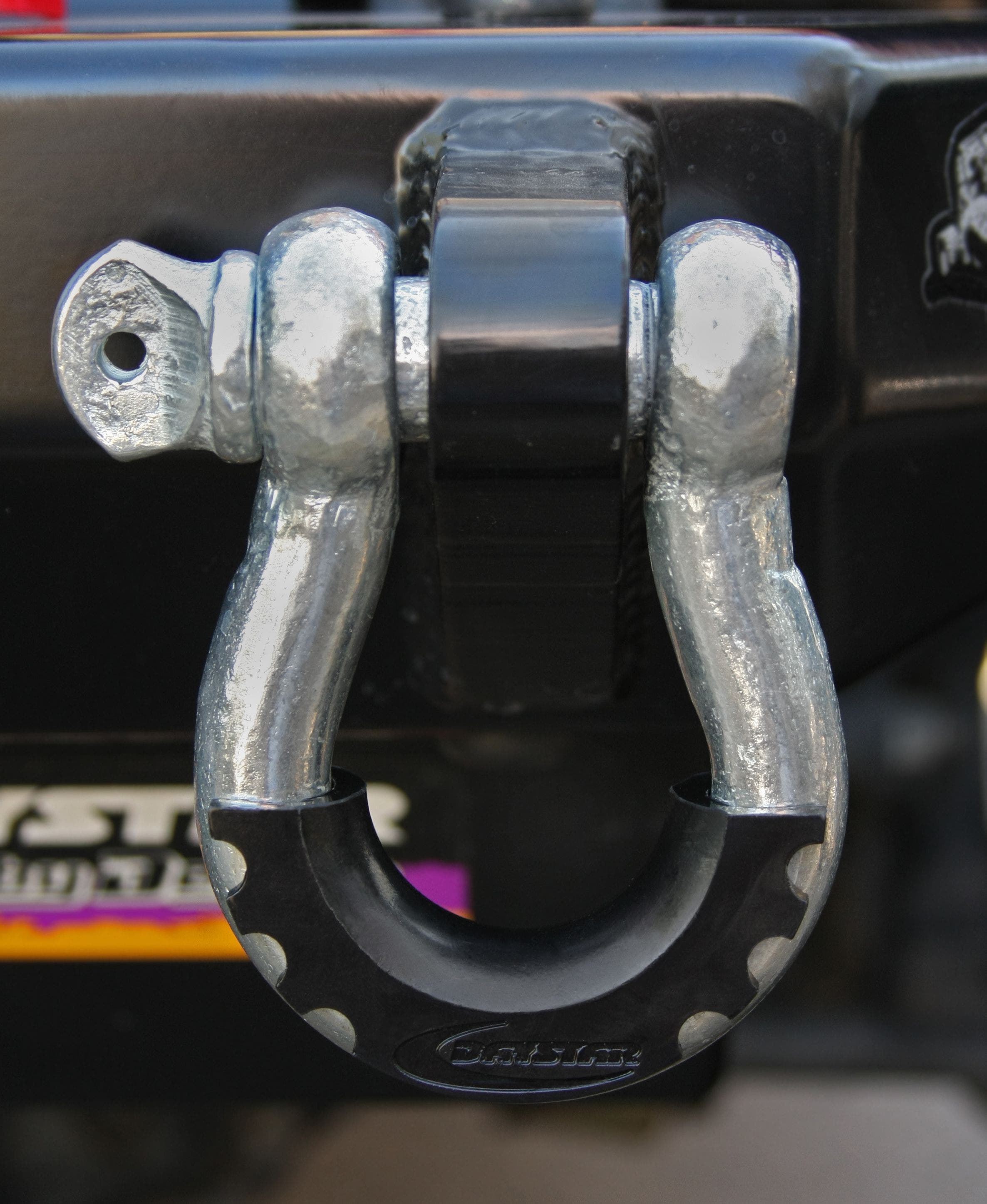 Daystar Ku70056bk D-Ring Isolator   D-Ring Isolator; Ring Size - 3/4 Inch,