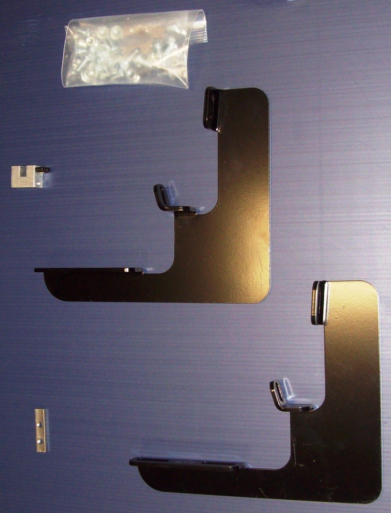 Owens Products 10-1257 Transender Running Board Bracket Kit Fits 1500 2500 3500