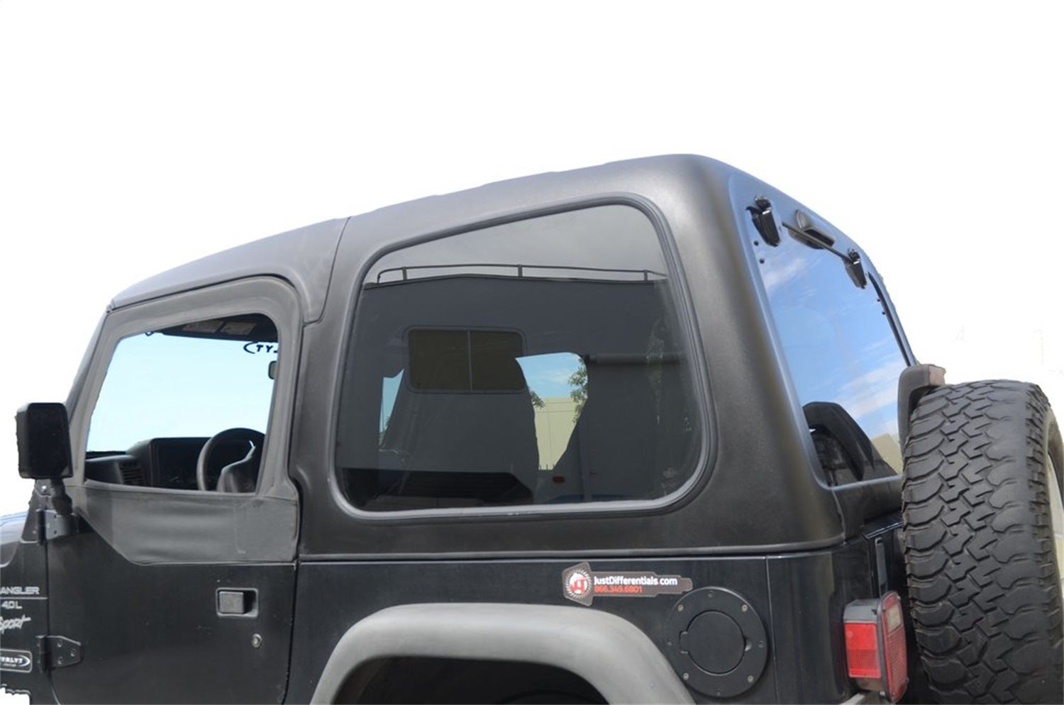 Dv8 Offroad Ht96sb22 Square Back Hard Top Fits 97-06 Wrangler (Tj)   Square Back