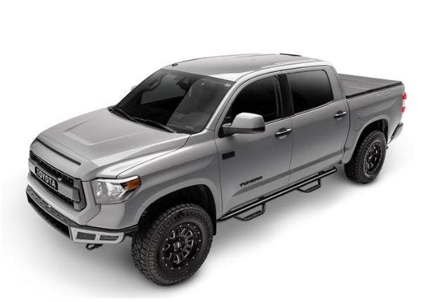 N-Fab C1980cc Cab Length Nerf Step Bar   Cab Length Nerf Step Bar