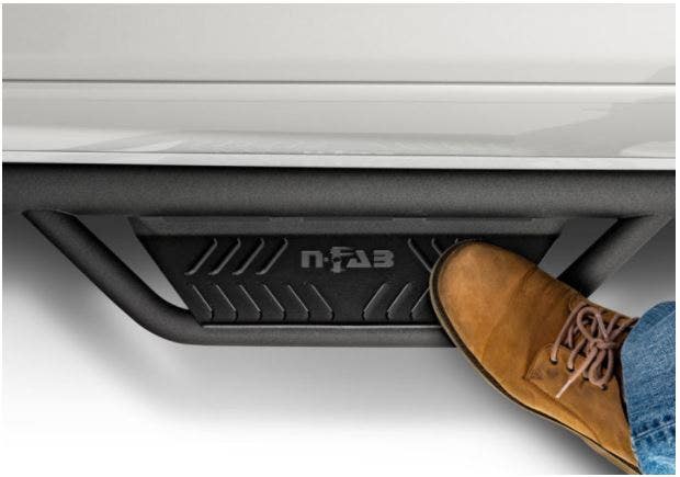 N-Fab Hpg1583cc-Tx Podium Lg Step Fits 15-23 Canyon Colorado   Podium Lg Step